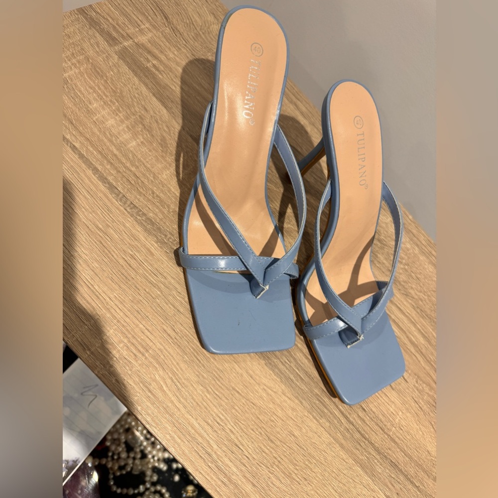 Brand new leather sandals Heeled